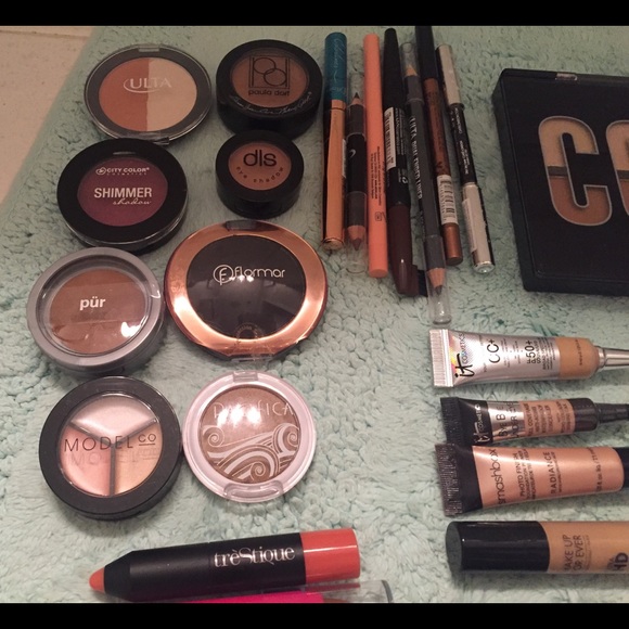 Make up bundle!
